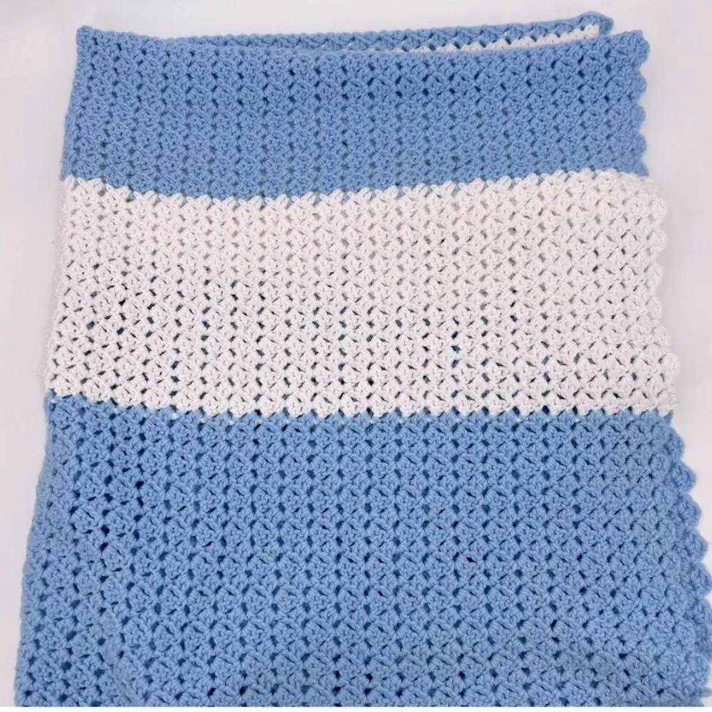 Hand Knit Crochet Throw Blanket 49.5